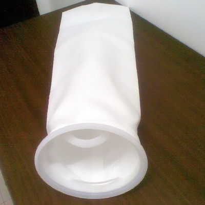Un buon prezzo. Spessore di Ring Micron Polyester Filter Bags 1.6mm del PE per liquido in linea