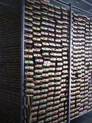 Un buon prezzo. Gabbia verticale del sacchetto filtro, manualmente borse e gabbie di iso Baghouse del CE in linea