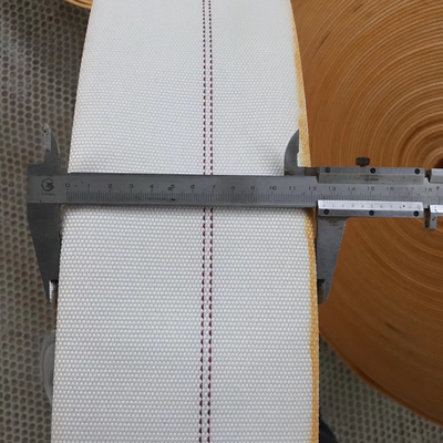 Un buon prezzo. Tubo di scarico automatico di cemento di massa, rimorchio cisterna, tubo di scivolo con spessore di 4-5 mm e larghezza di 120 mm, rivestito in PU in linea